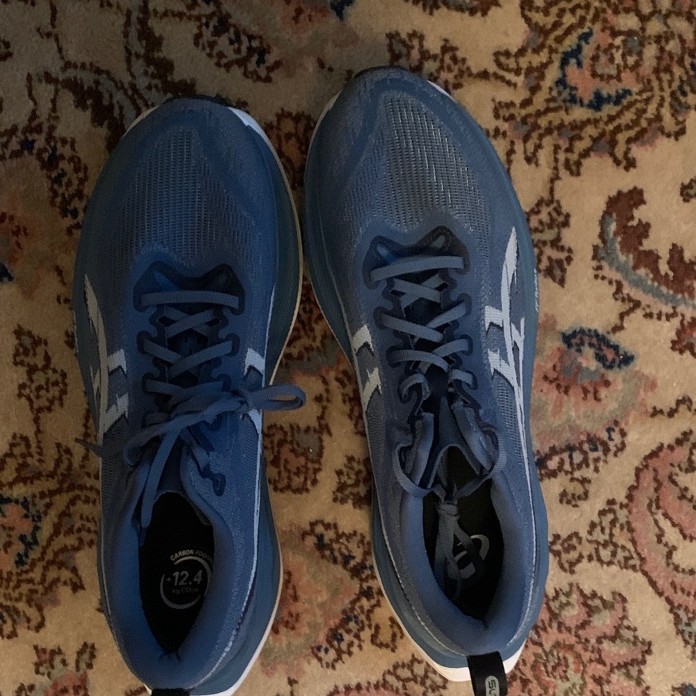 ASICS superblast mens 12.5 - Picture 2 of 6